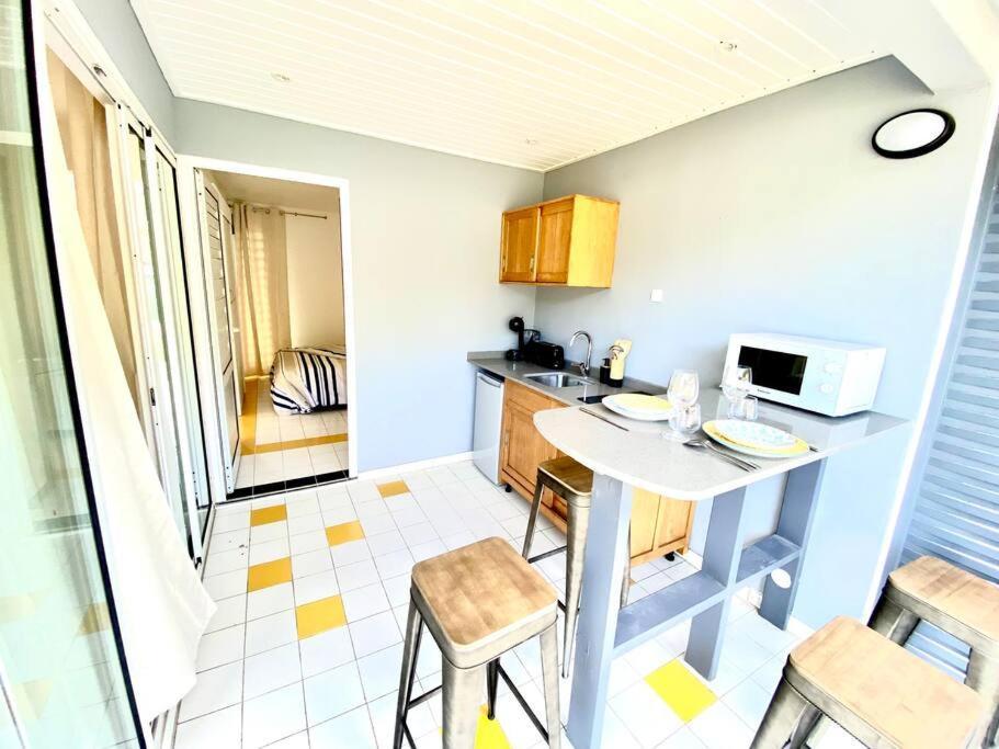 La Ruche De Maia - Blue Dream Beach - Piscine - Jardin - Plage Grand-Bourg  Exterior photo